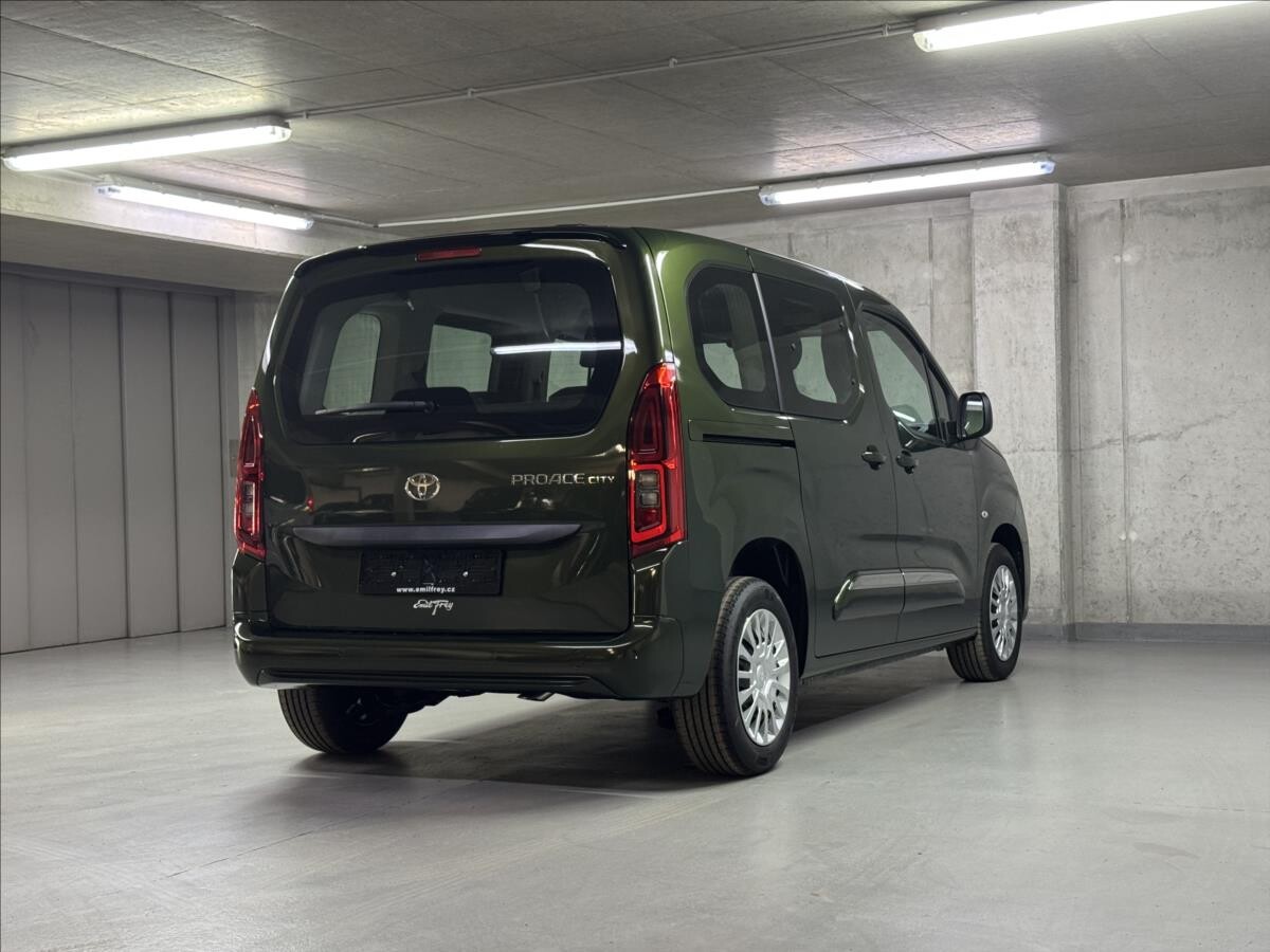 Toyota PROACE CITY VERSO