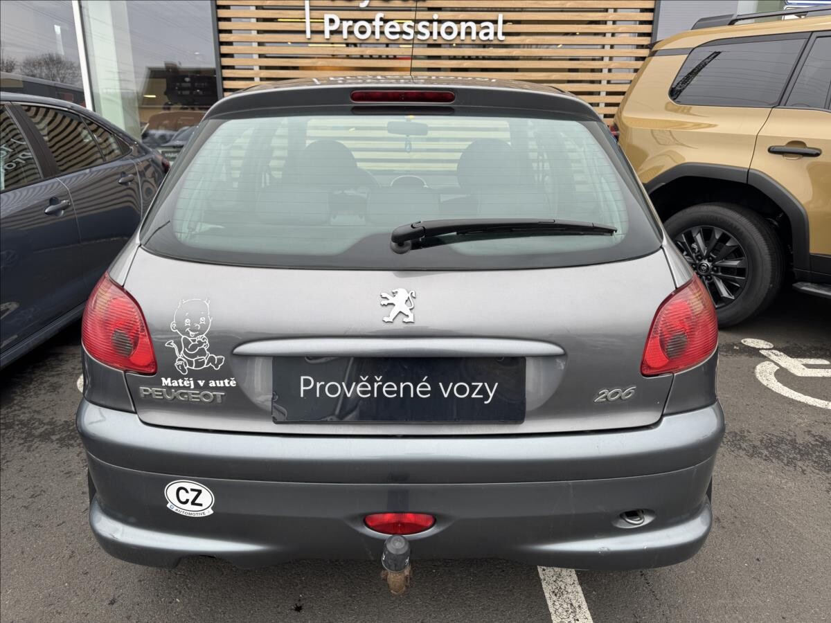 Peugeot 206