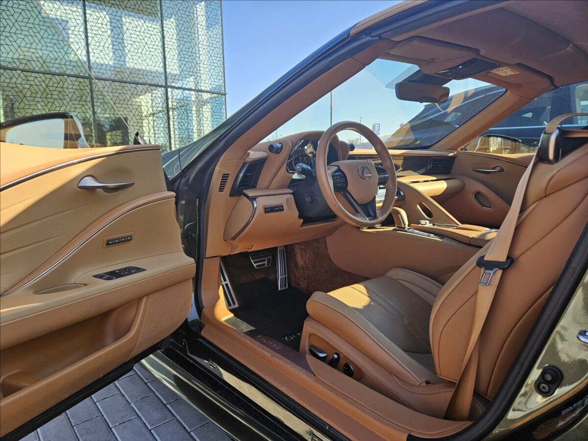 Lexus LC