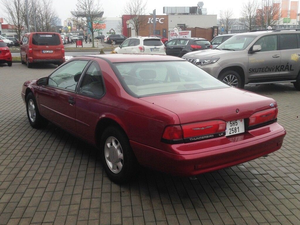 Ford Thunderbird