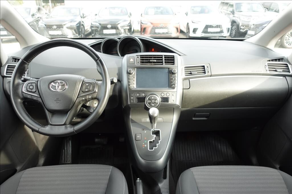 Toyota Verso