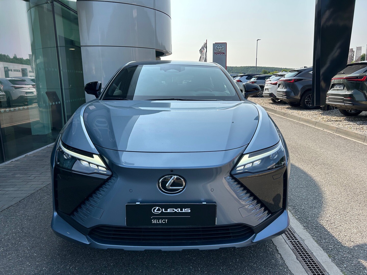 Lexus RZ