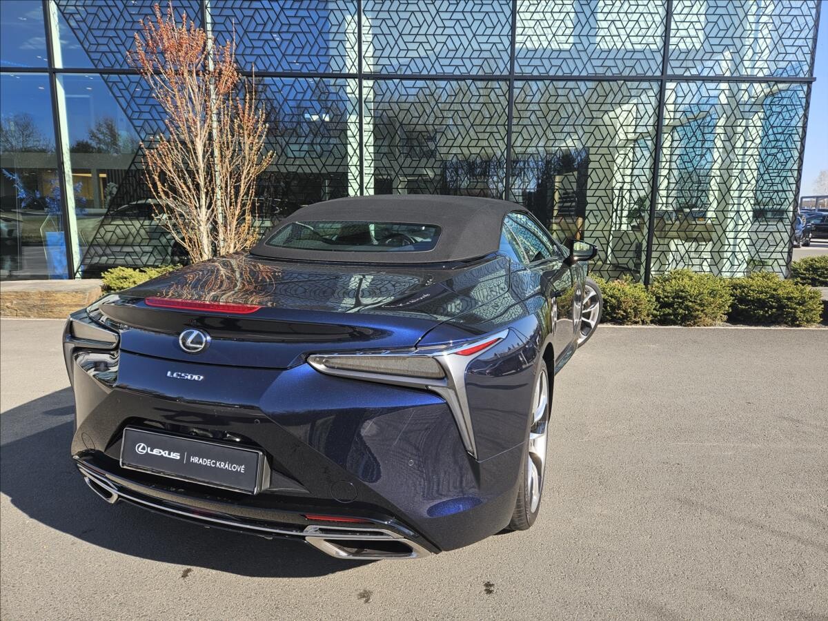 Lexus LC