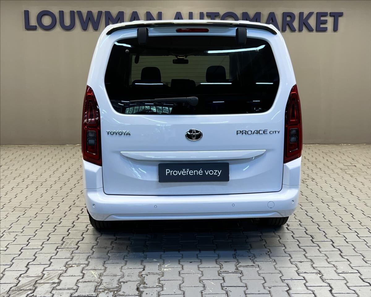 Toyota PROACE CITY VERSO