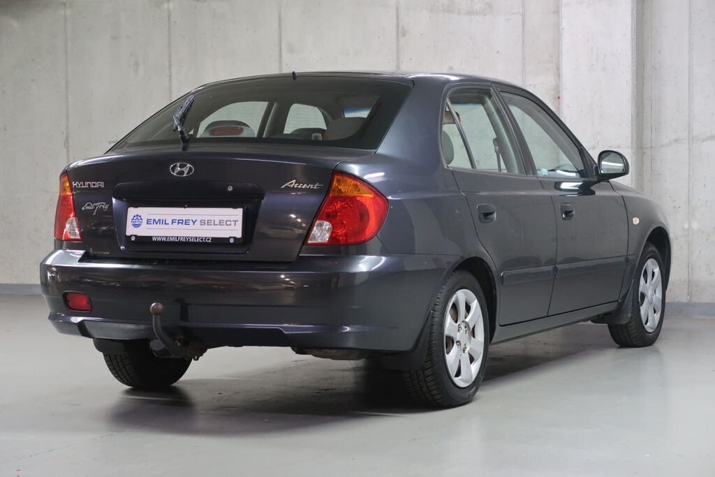 Hyundai Accent