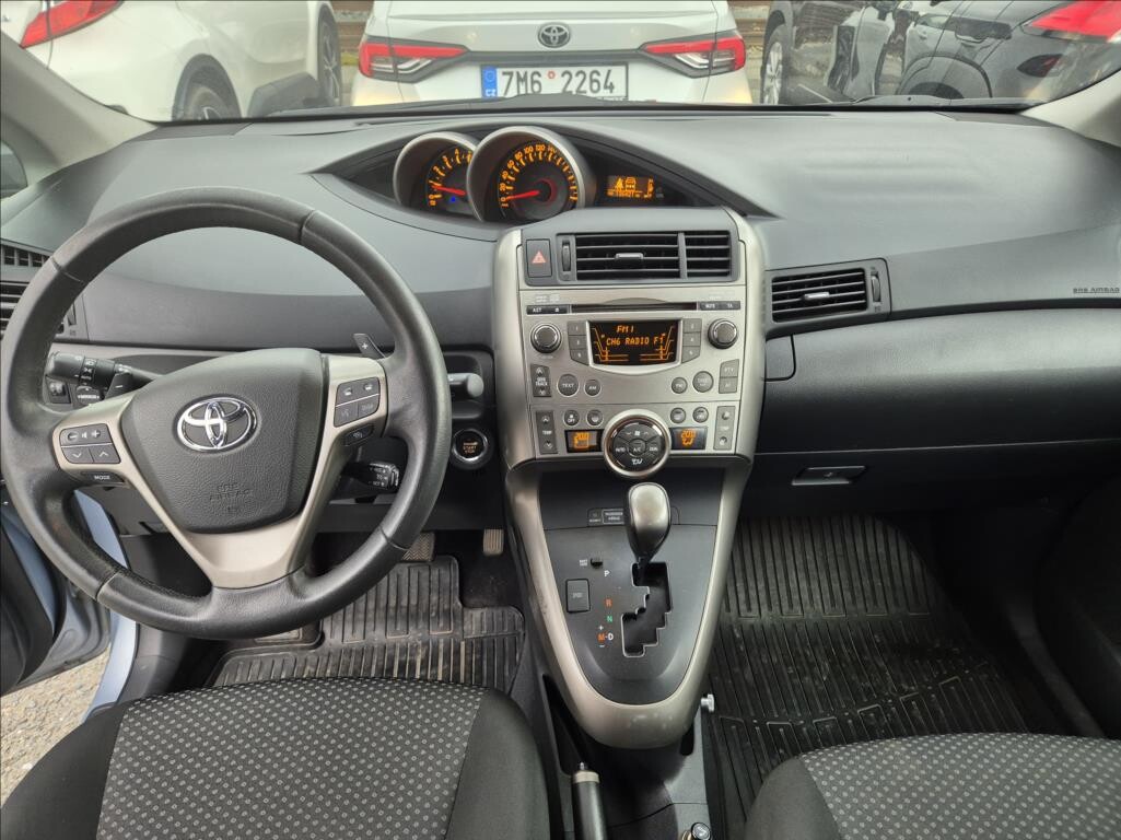 Toyota Verso