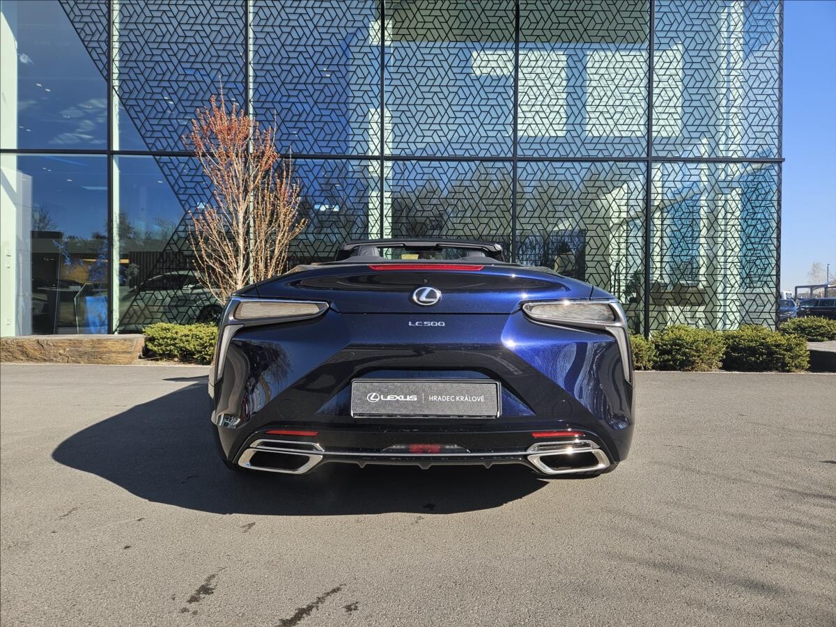 Lexus LC