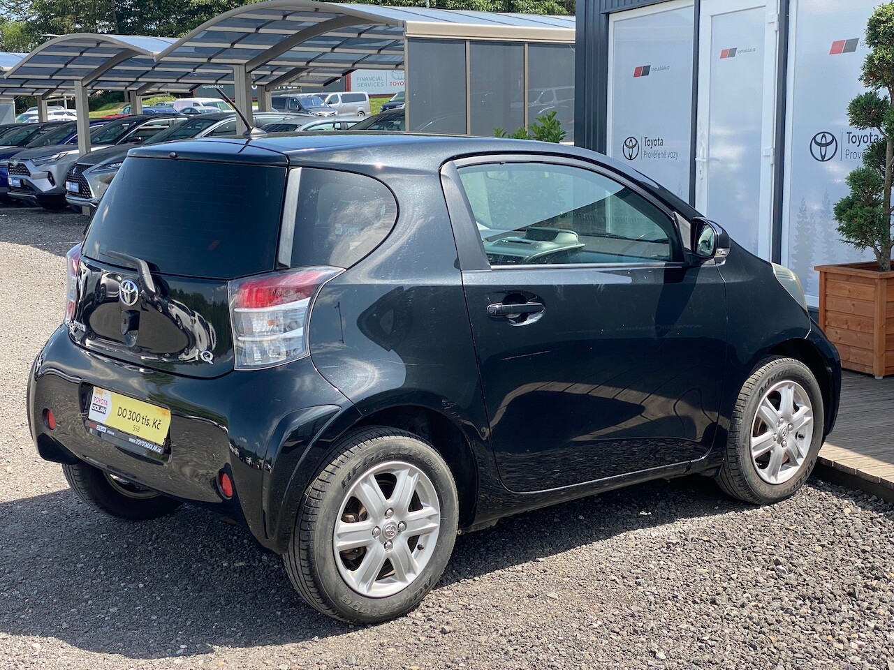 Toyota iQ