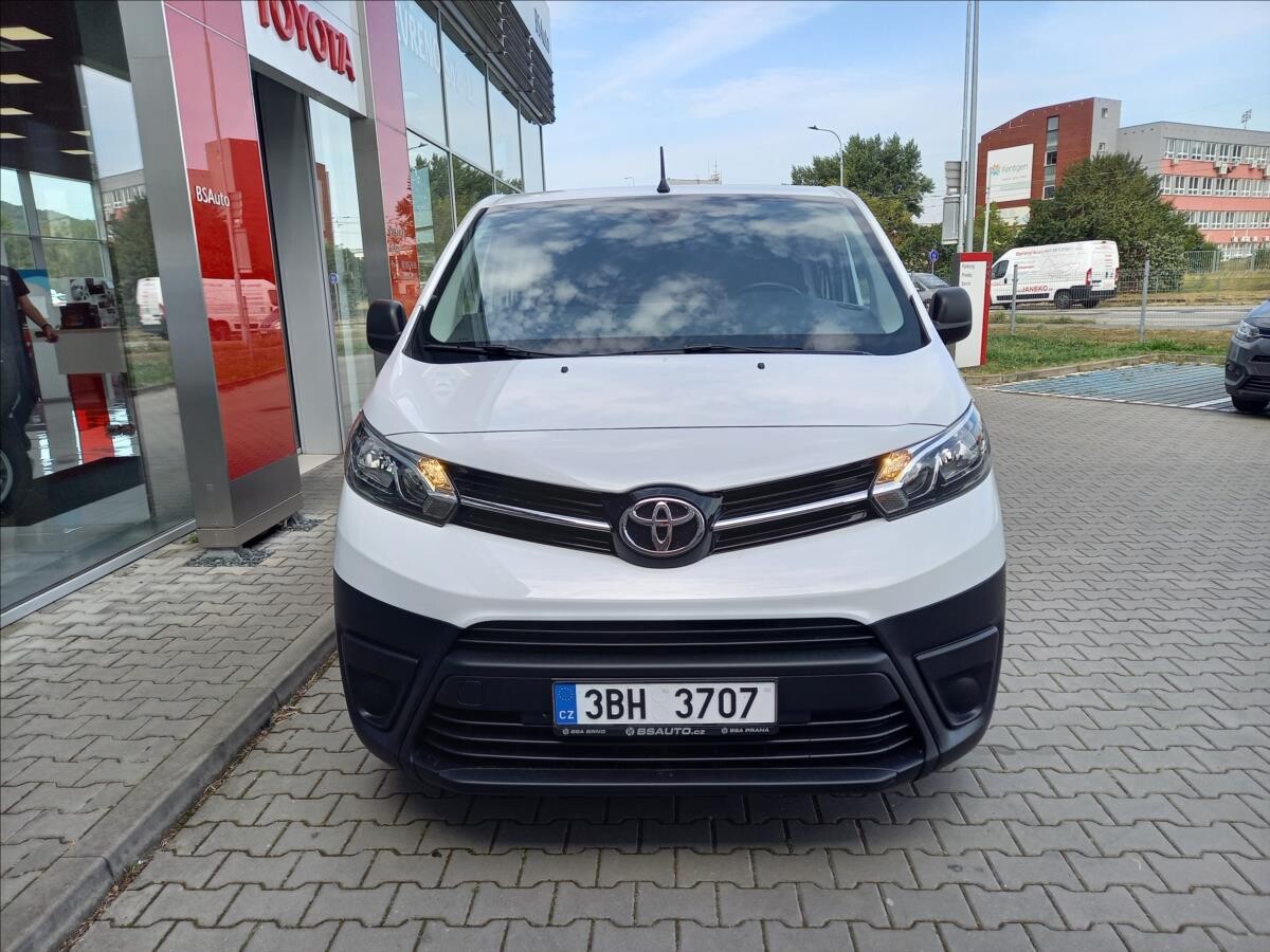 Toyota PROACE