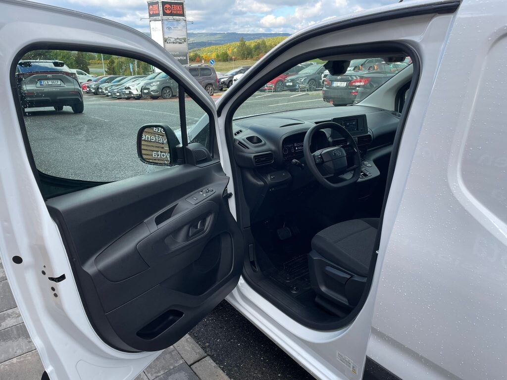 Toyota PROACE