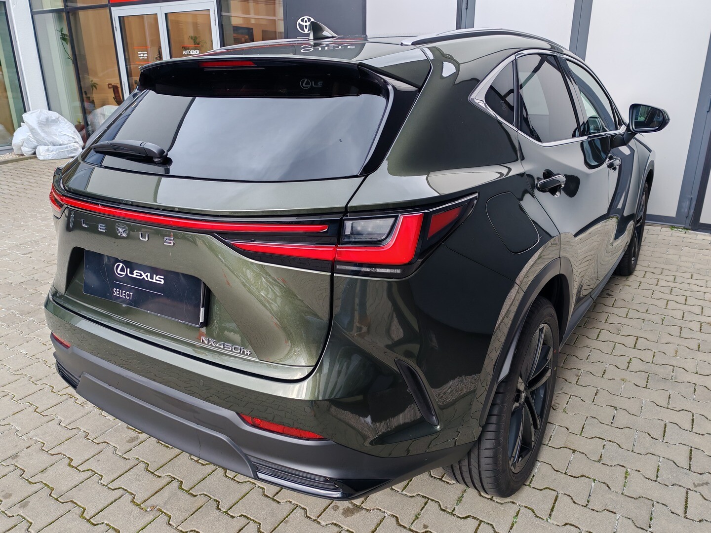 Lexus NX