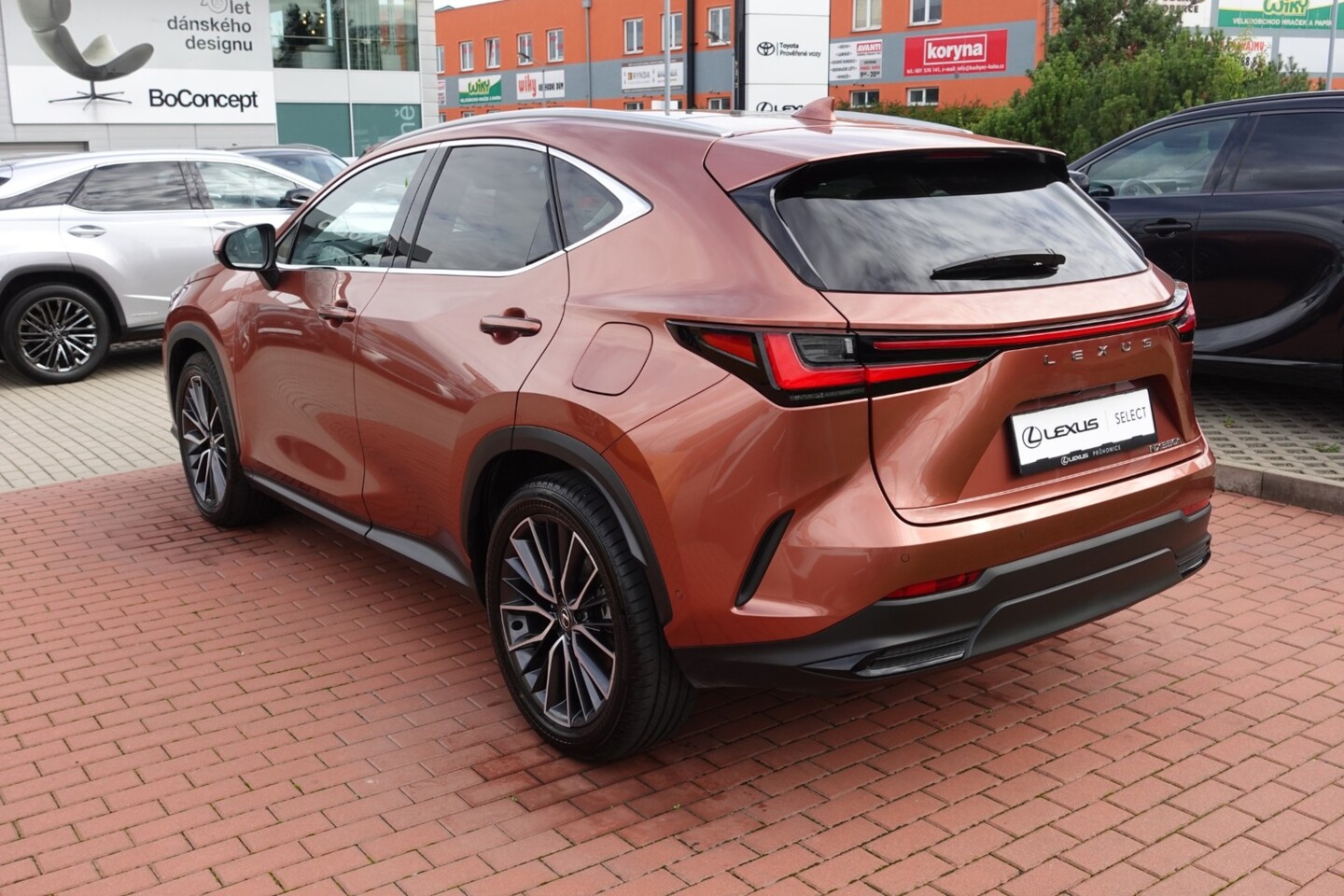 Lexus NX