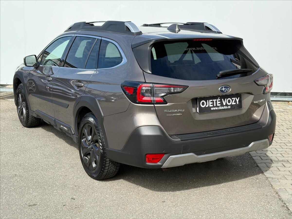Subaru OUTBACK