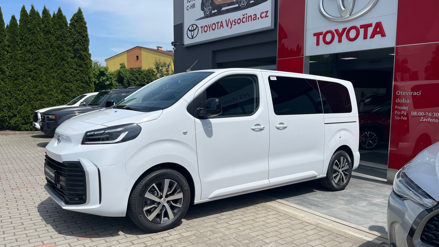 Toyota PROACE