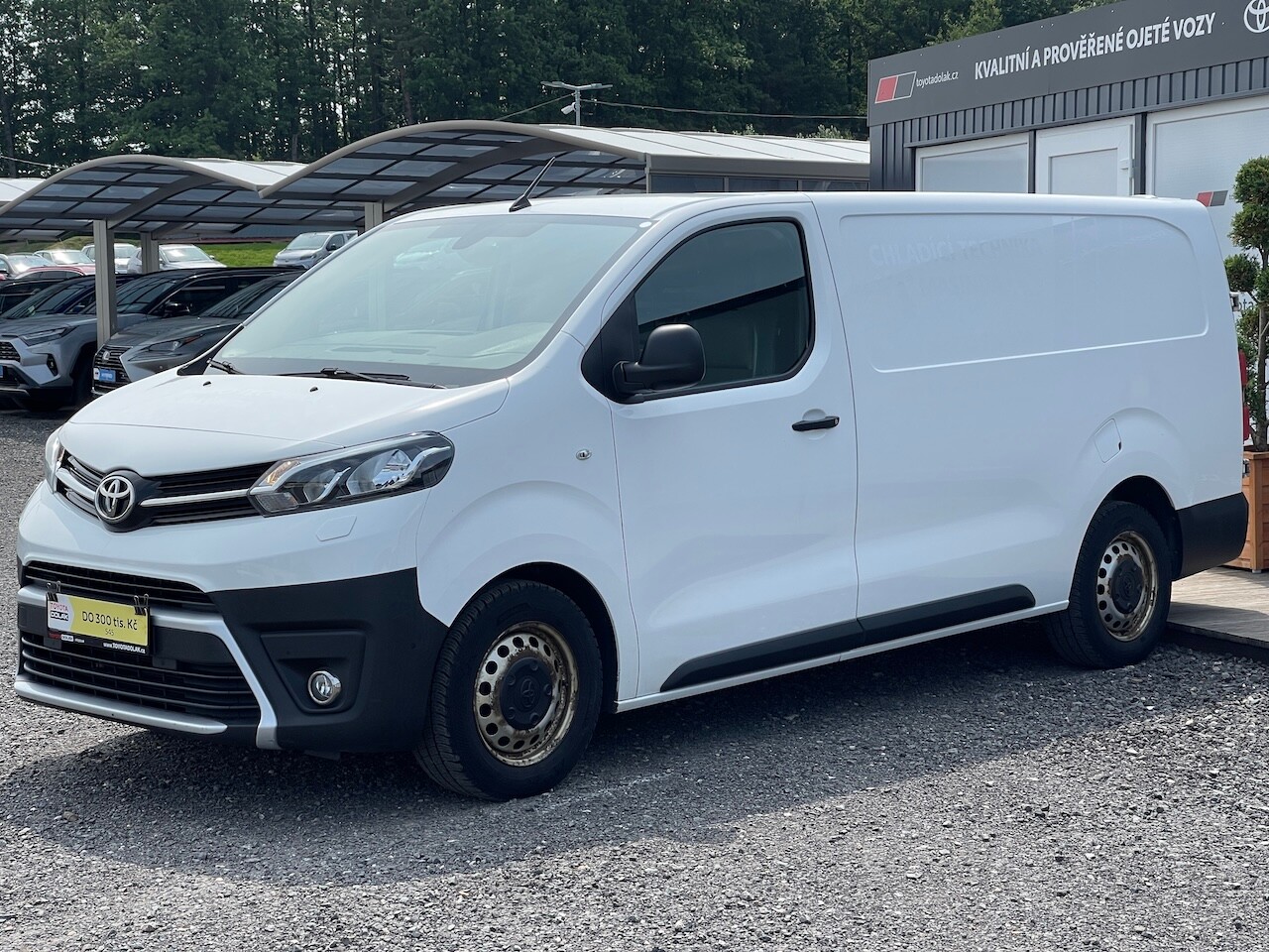 Toyota PROACE