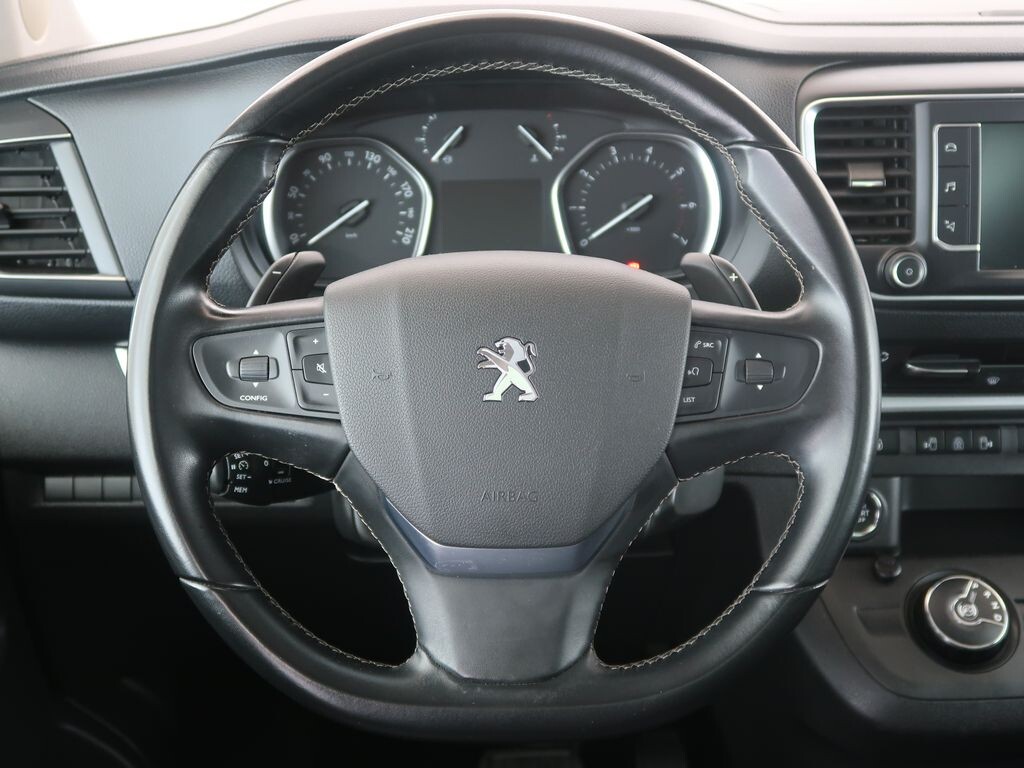 Peugeot Traveller