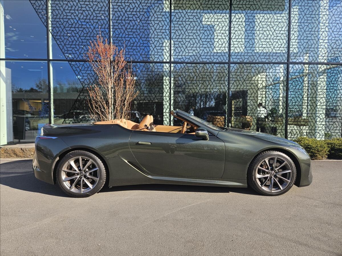 Lexus LC