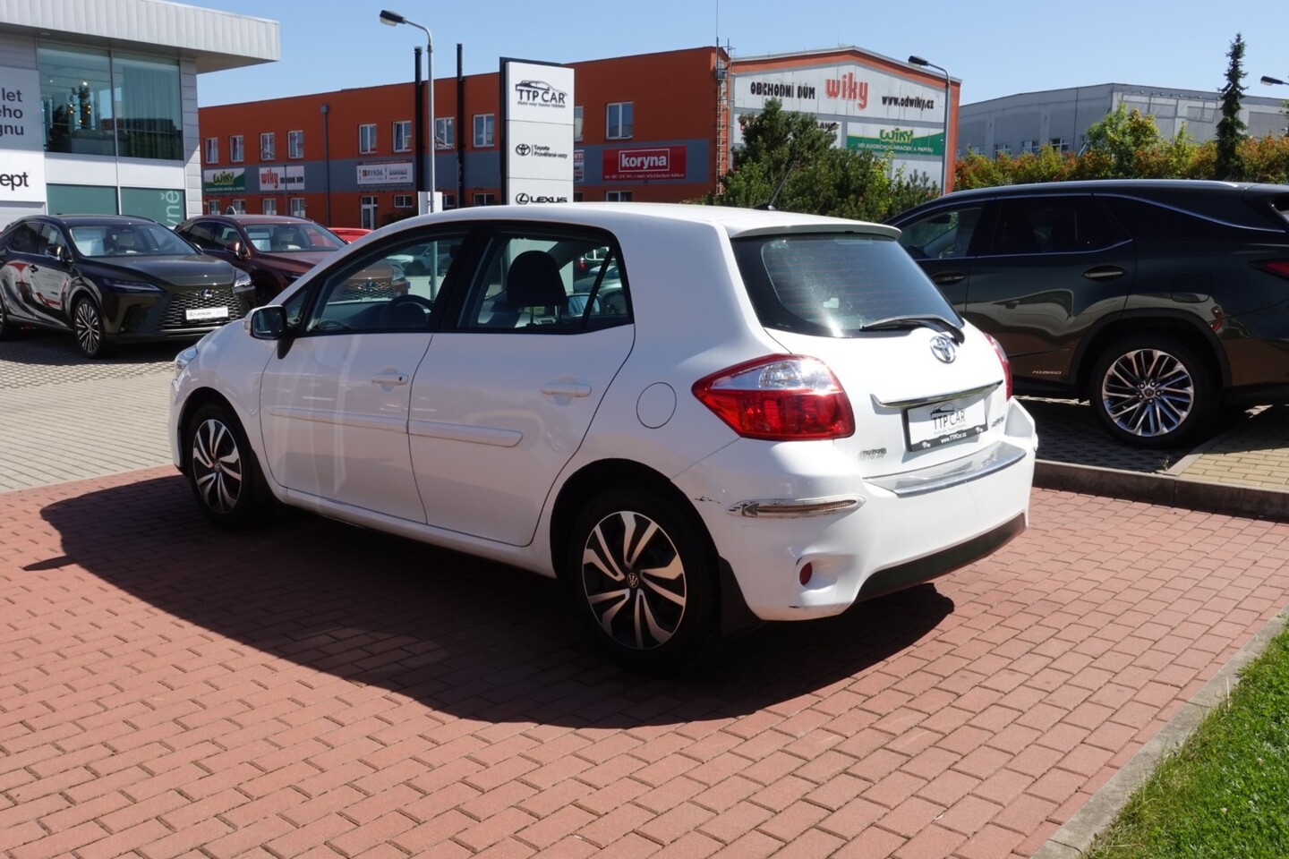 Toyota Auris