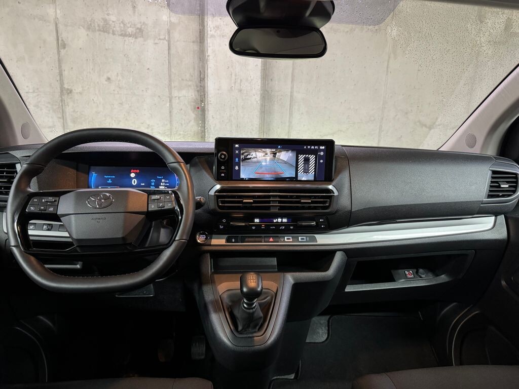 Toyota PROACE