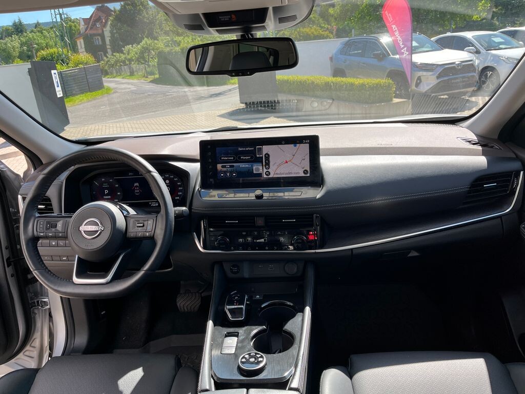 Nissan Další