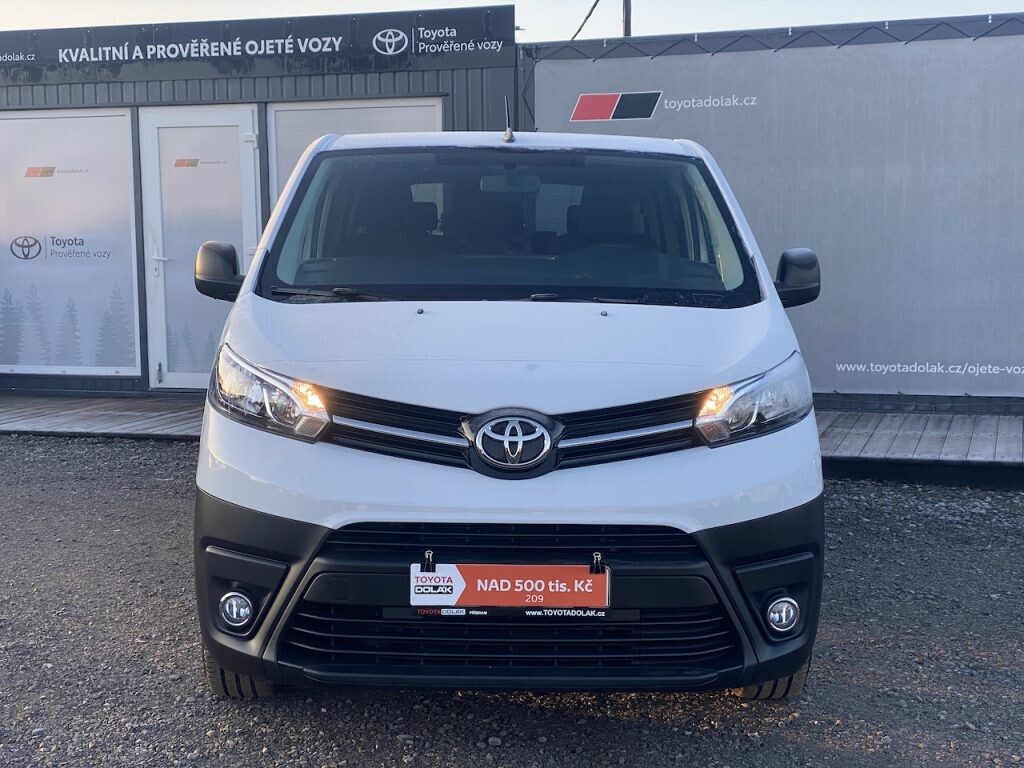 Toyota PROACE