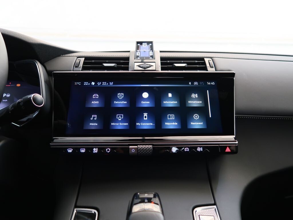 DS Automobiles DS 7 Crossback