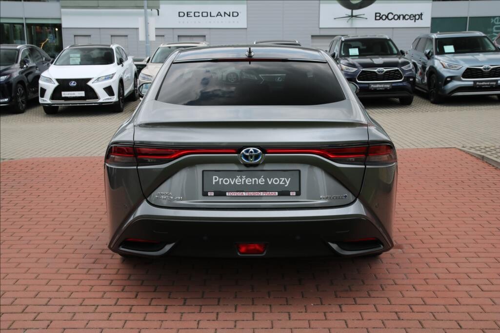 Toyota Mirai