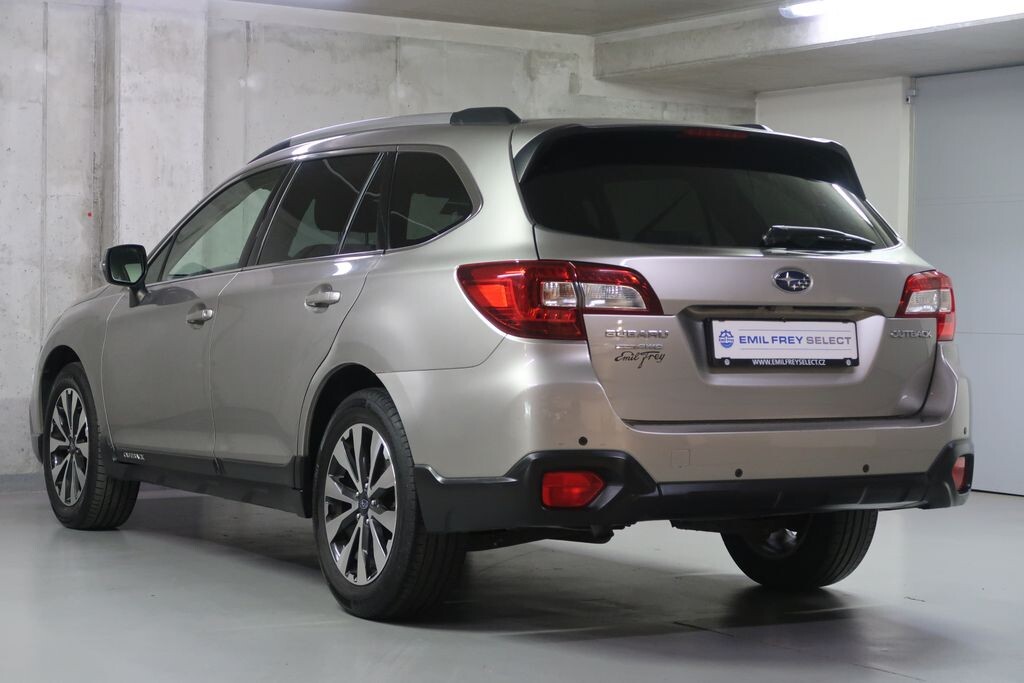 Subaru OUTBACK