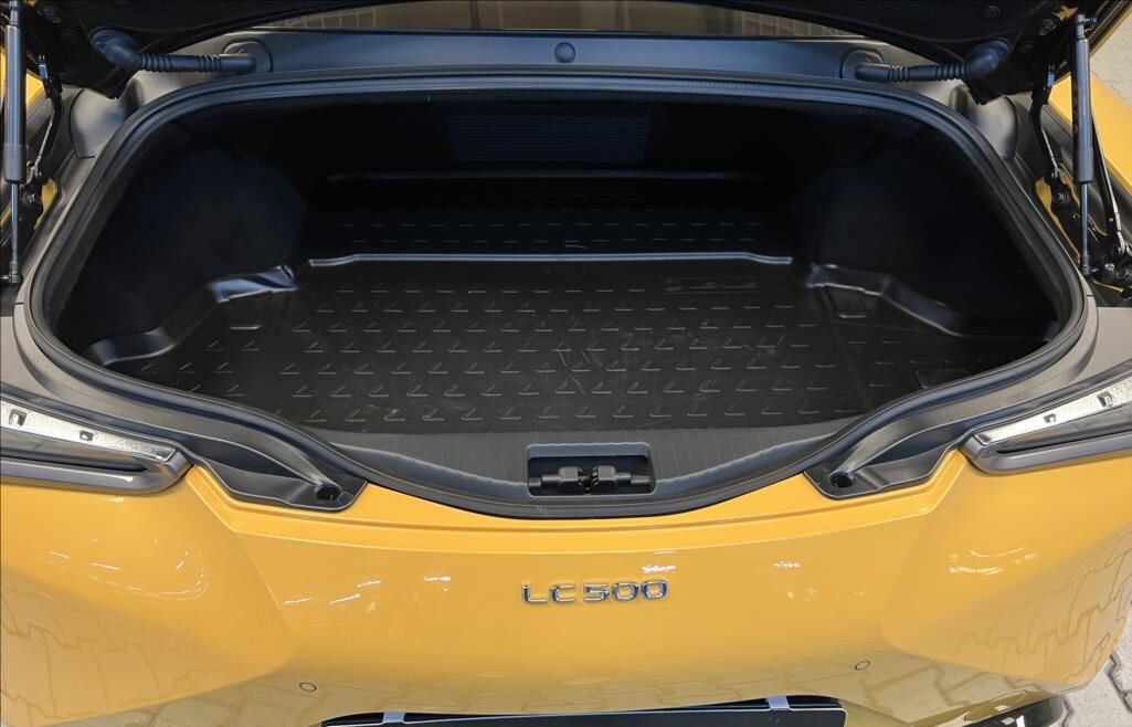 Lexus LC