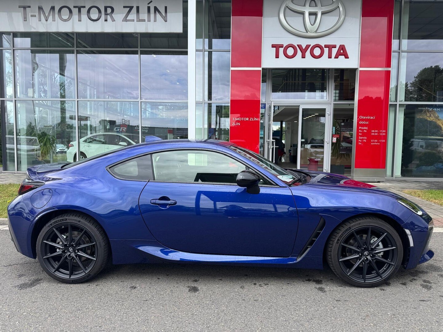 Toyota GR86