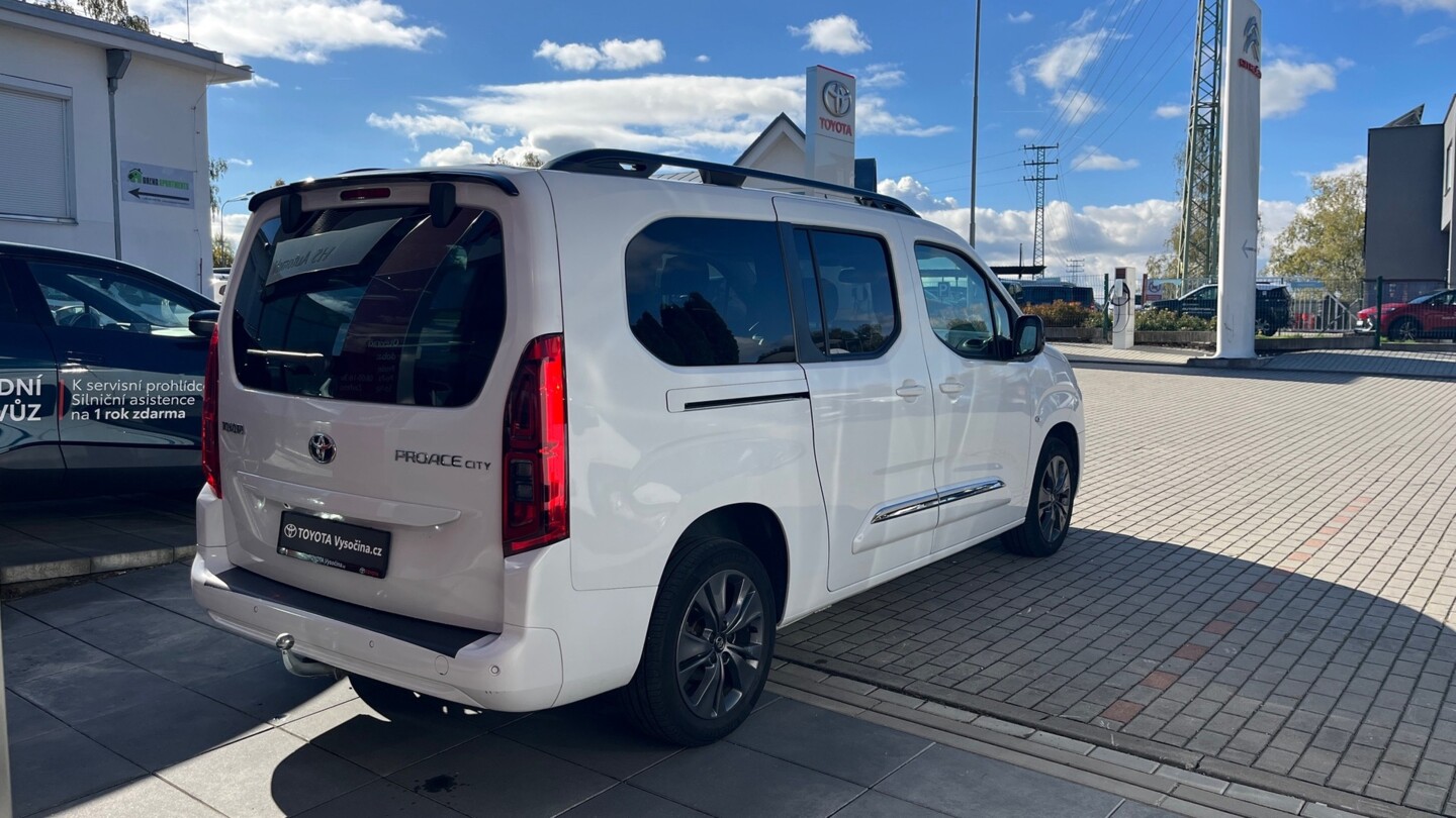 Toyota PROACE CITY VERSO