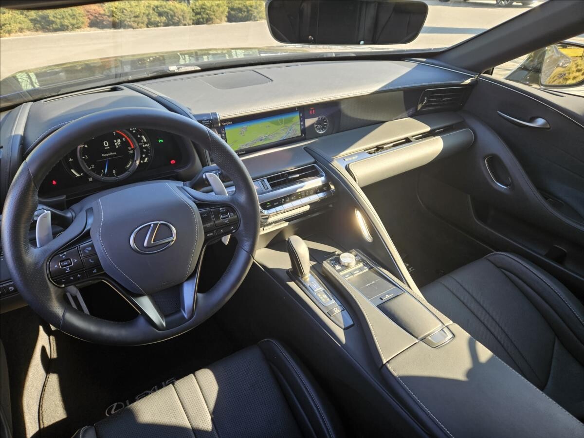 Lexus LC