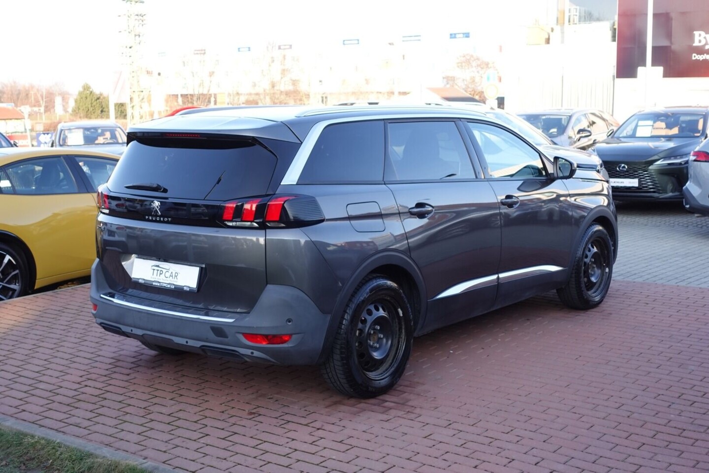 Peugeot 5008