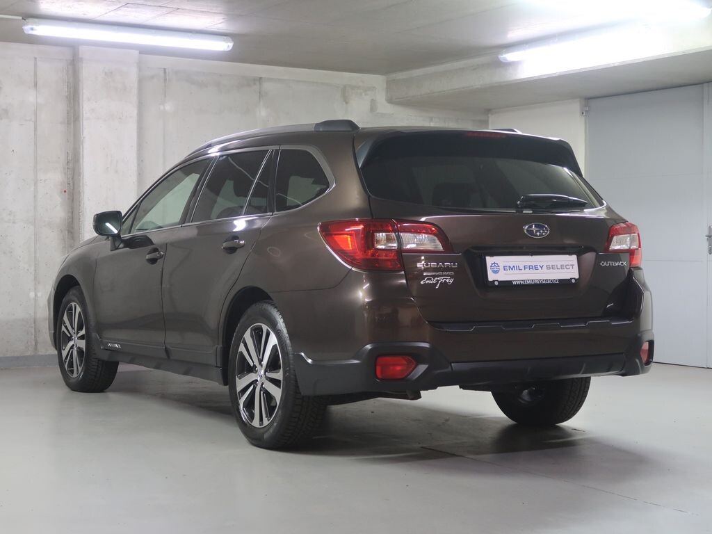 Subaru OUTBACK