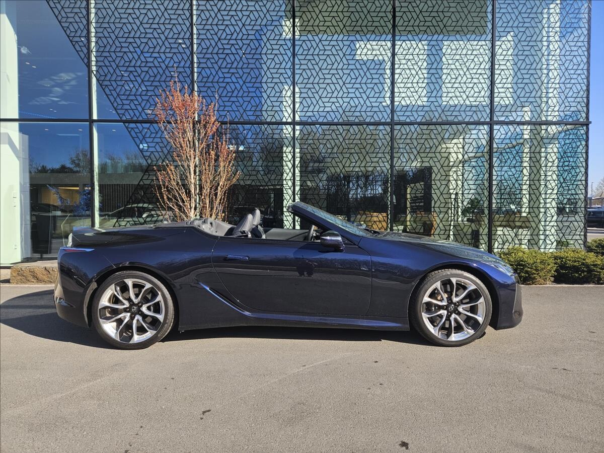Lexus LC