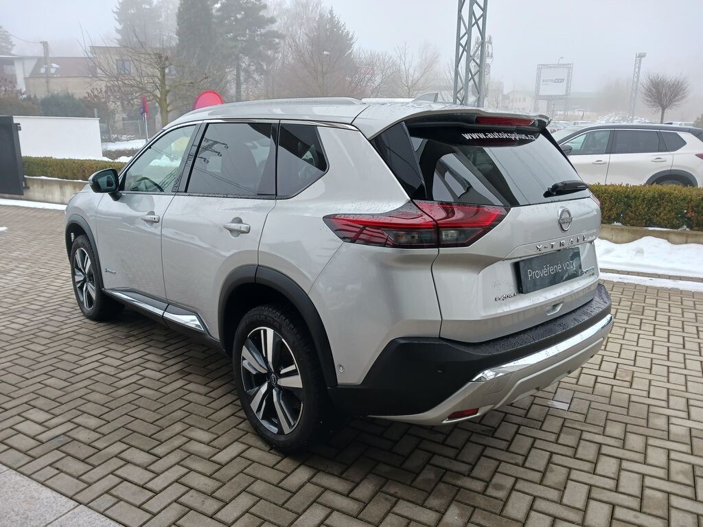 Nissan Další