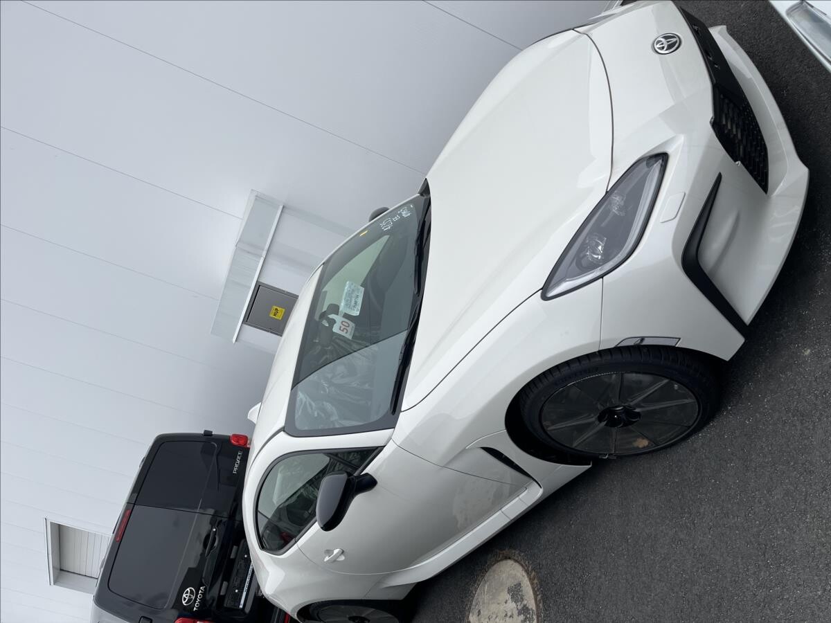 Toyota GR86