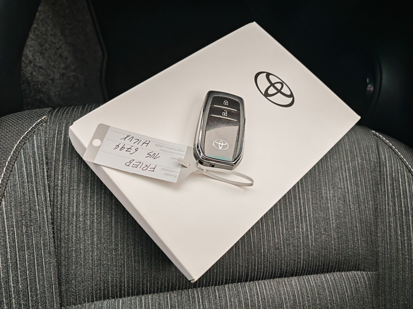 Toyota Hilux