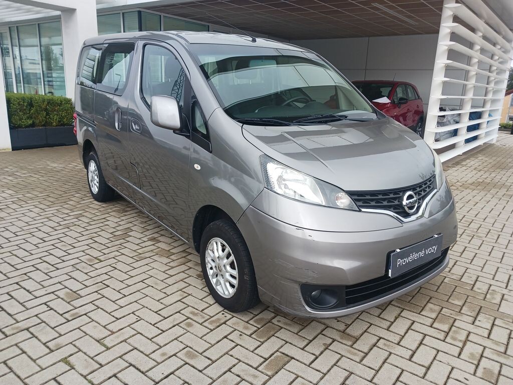 Nissan NV200