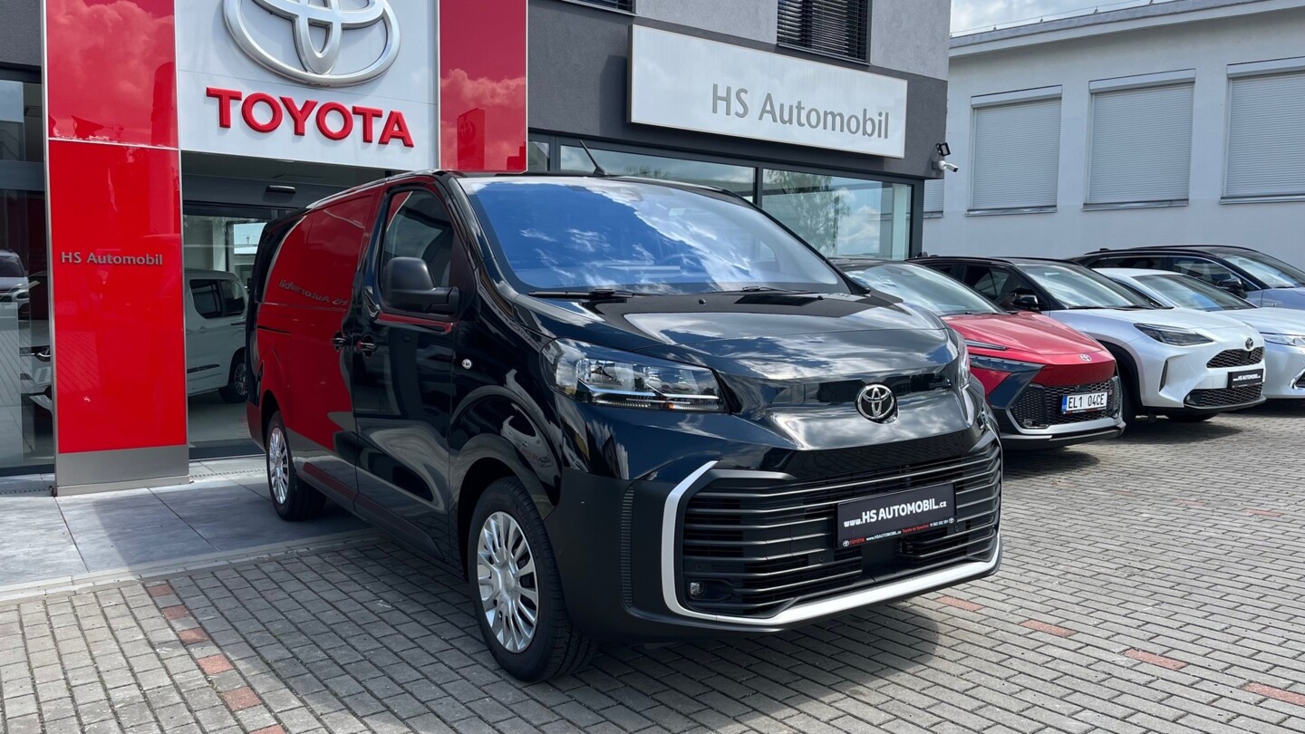 Toyota PROACE
