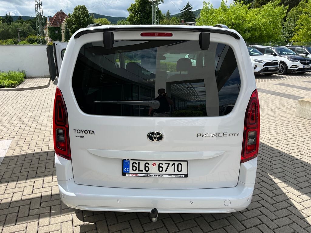 Toyota PROACE CITY VERSO