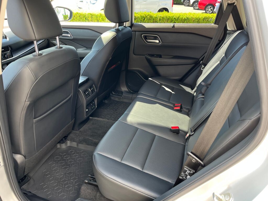 Nissan Další