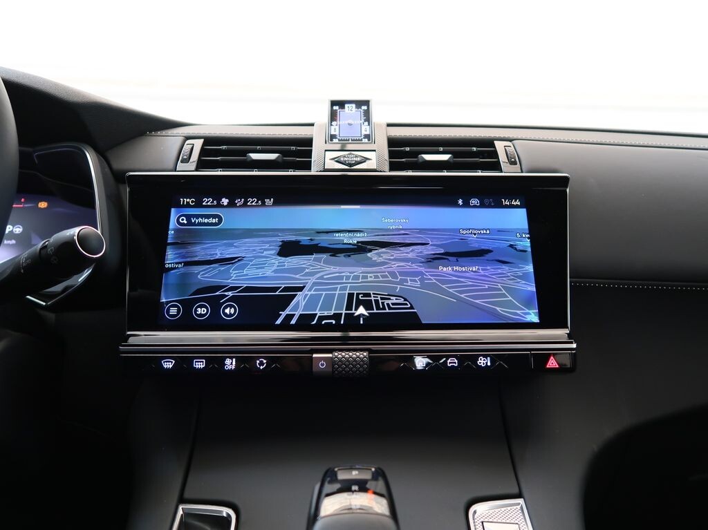 DS Automobiles DS 7 Crossback