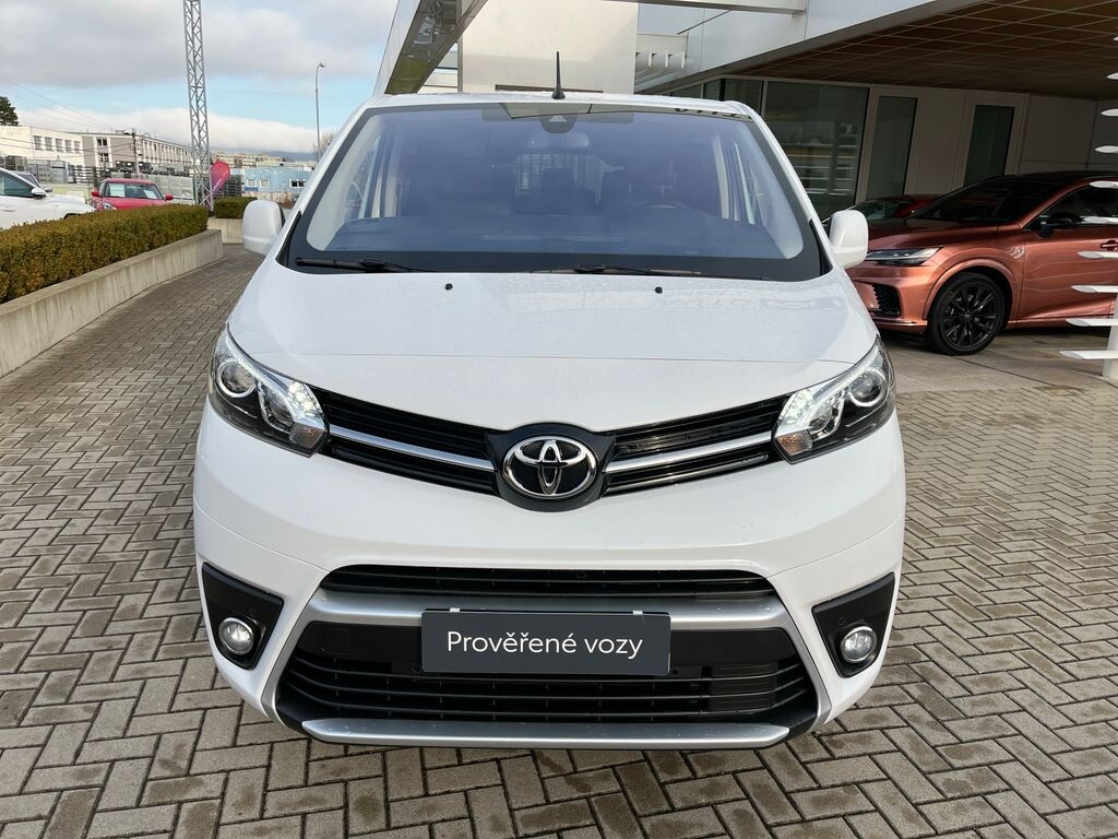 Toyota PROACE