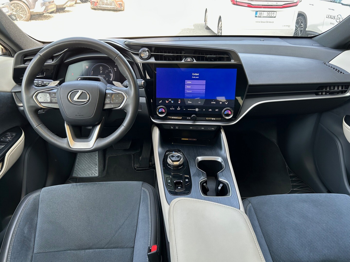 Lexus RZ