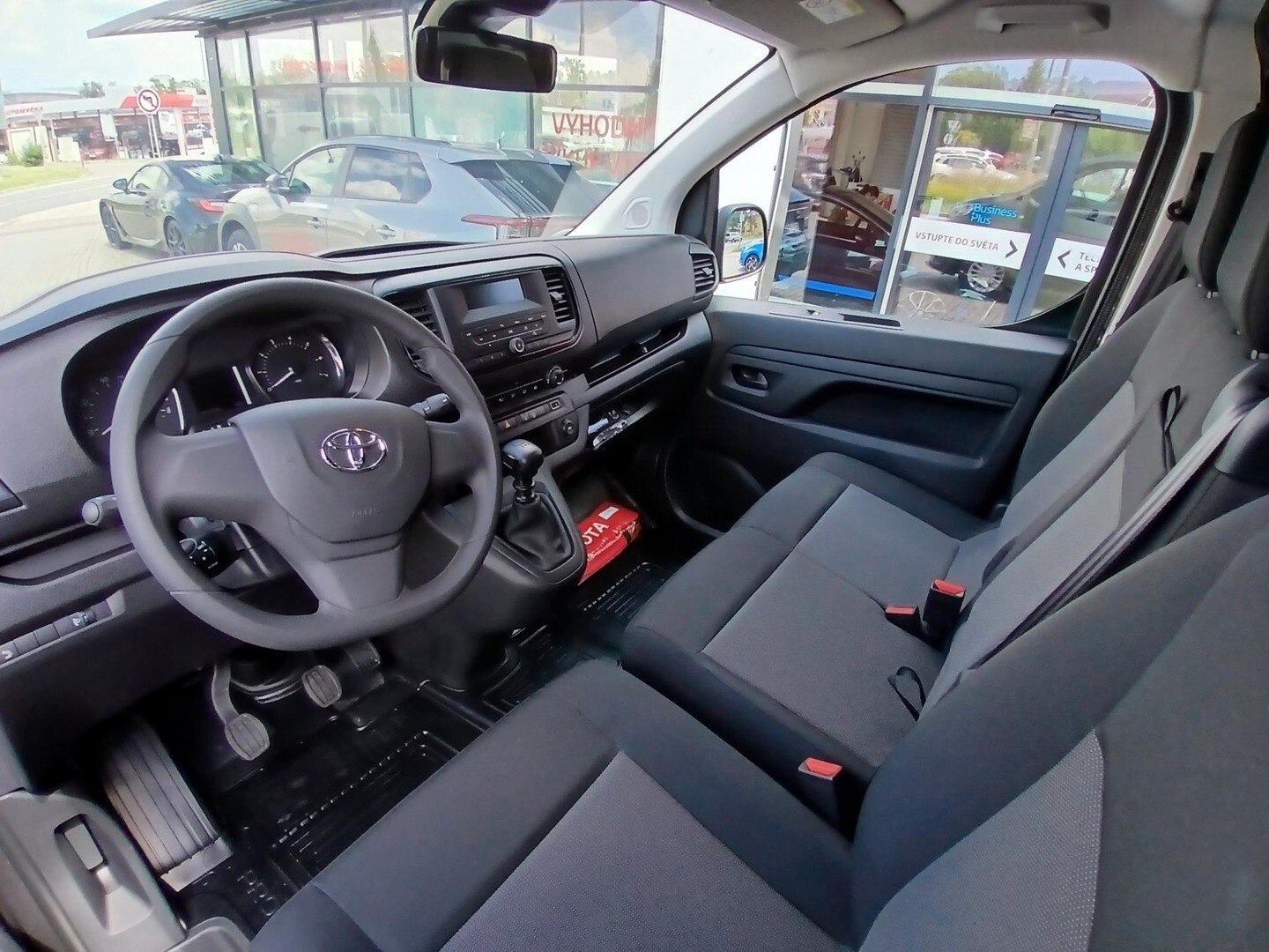 Toyota PROACE