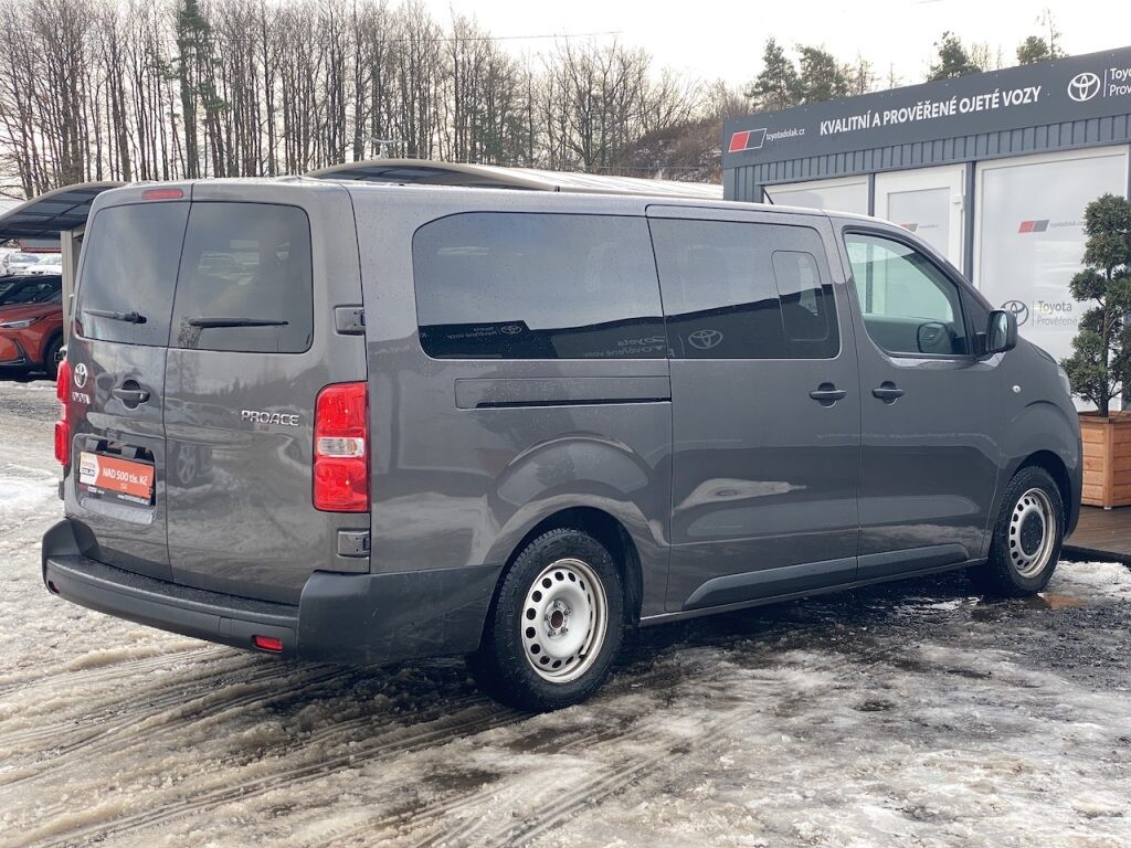 Toyota PROACE