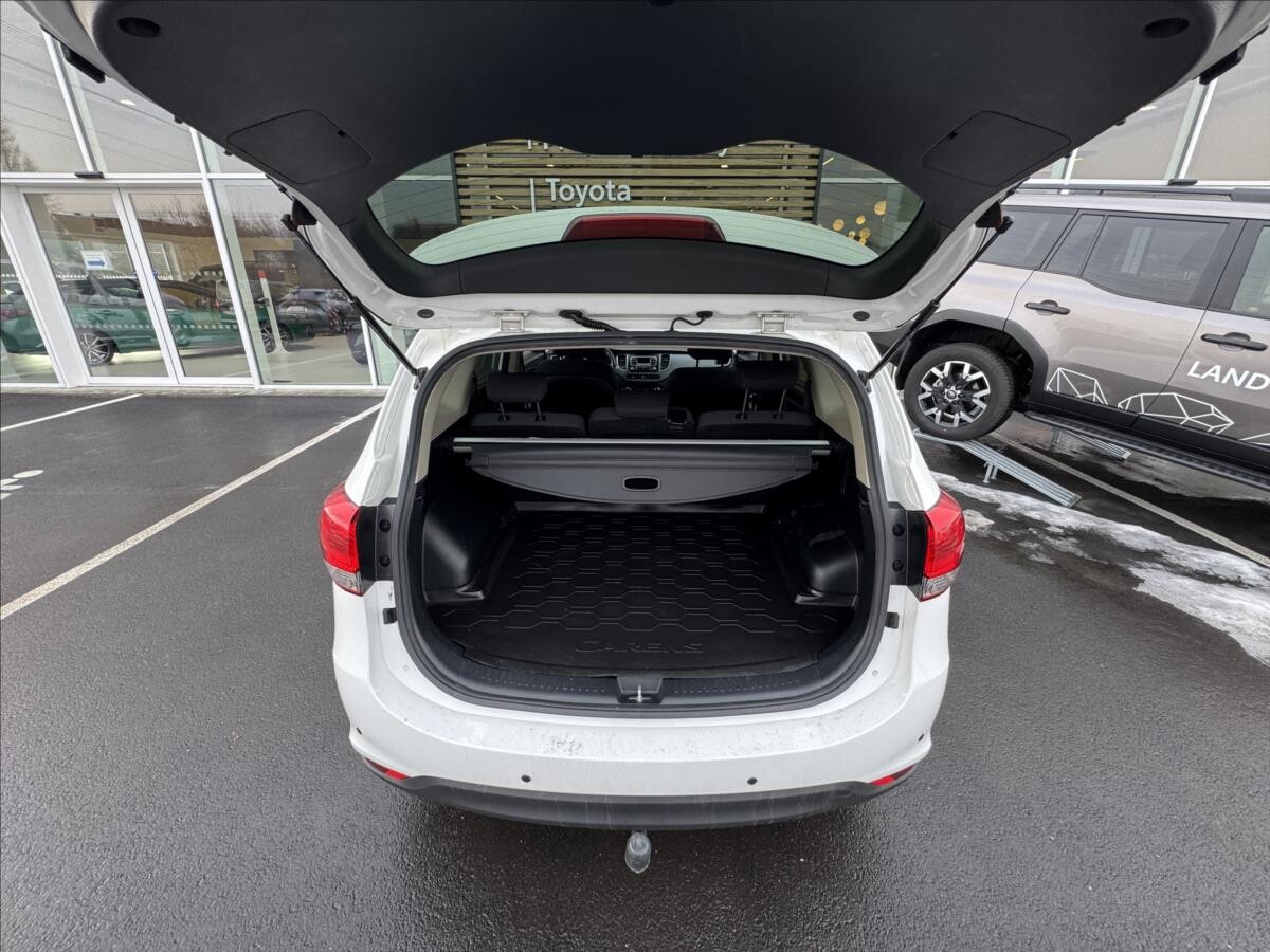 Kia Carens