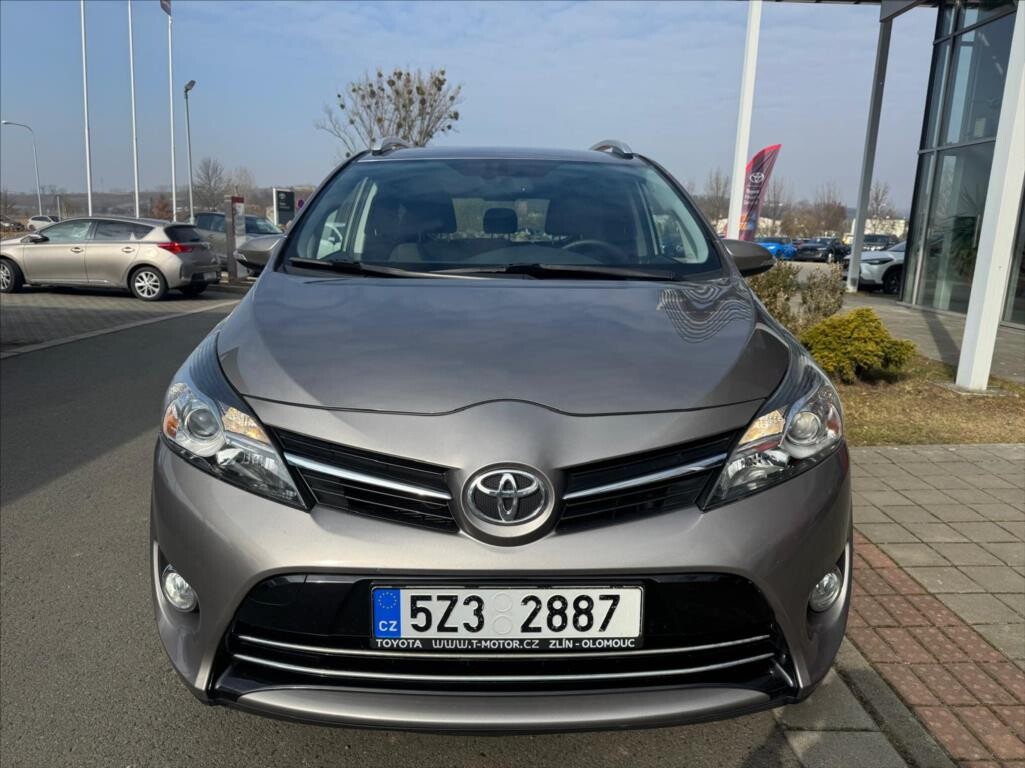 Toyota Verso