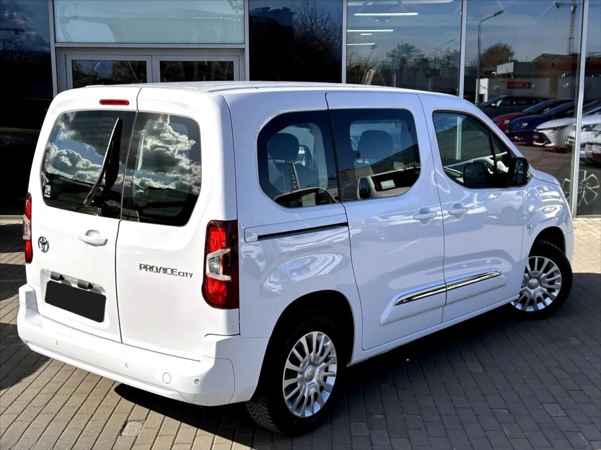 Toyota PROACE CITY VERSO
